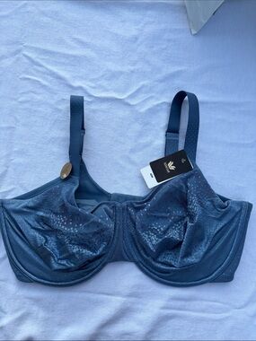 Wacoal Back Smoothing Bra in Blue Horizon